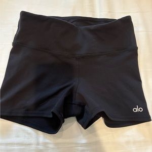 Alo Yoga 3 inch High Waist Airlift Shorts Size XS